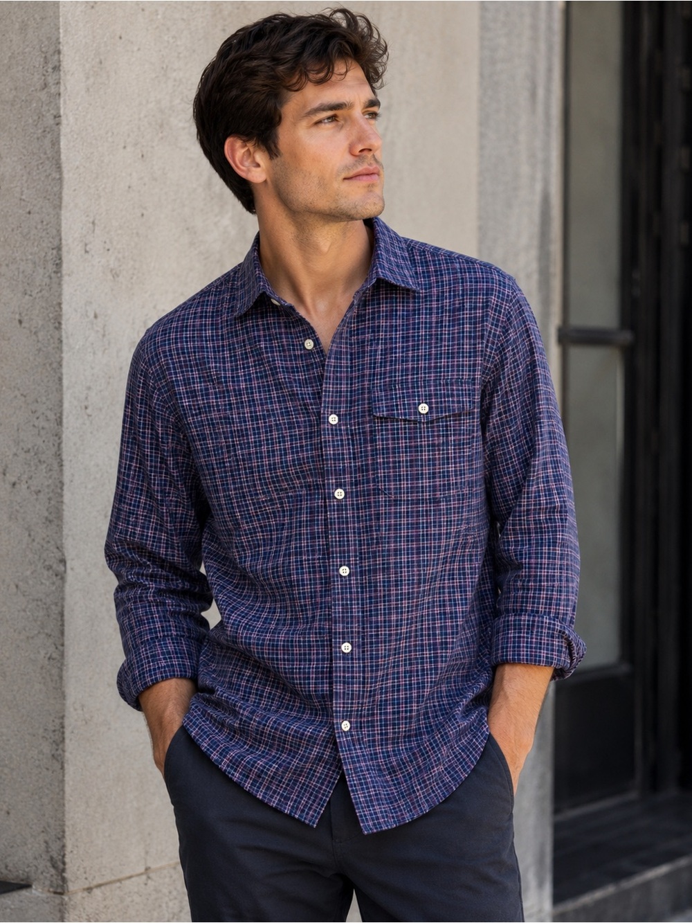 Banana Republic Navy and Red Plaid Men's Button-Up Shirt